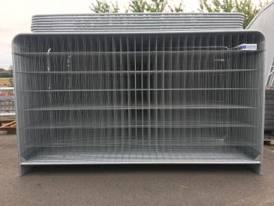 Byggstängsel böjd hörna