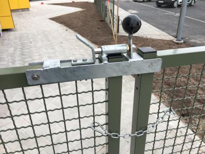 Barnstugelås med kedja